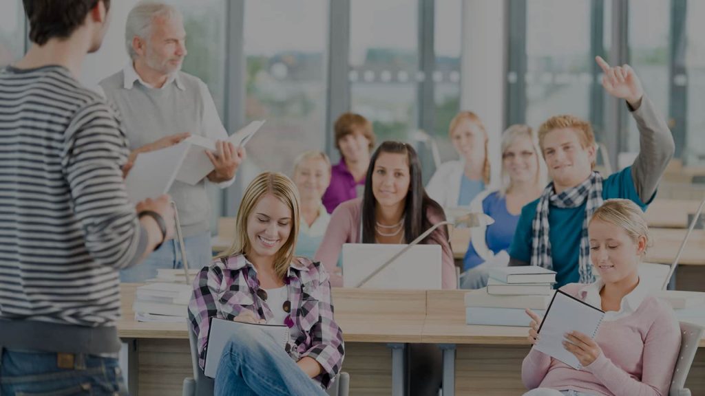 Hier erfährst du, wann der Unterricht für dich im Schuljahr 2025/2026 an der Robert-Schuman-Schule beginnt.