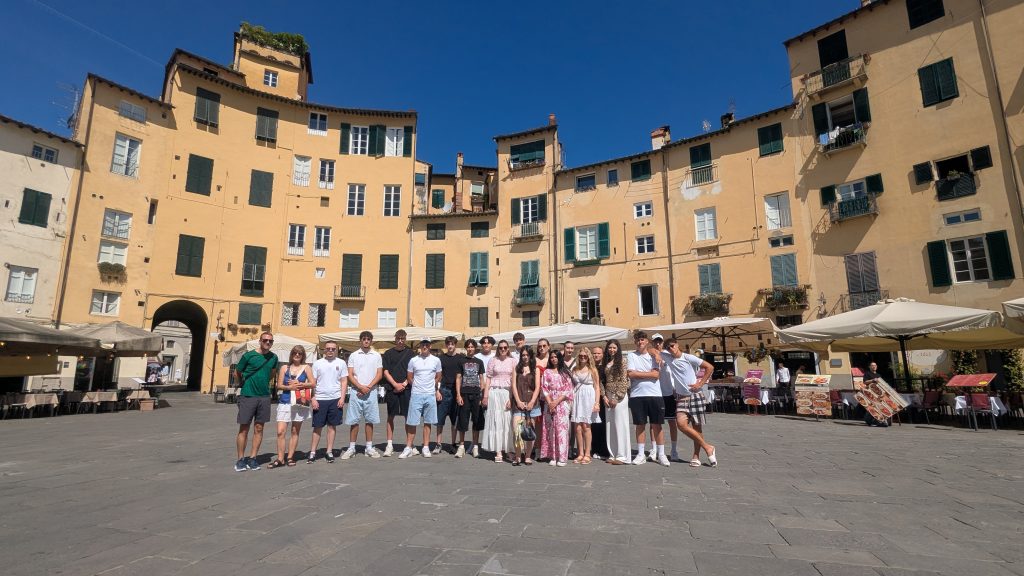 Die Abschlussklasse BK2 der Robert-Schuman-Schule verbrachte ihre diesjährige Studienfahrt in Florenz und der Toskana.